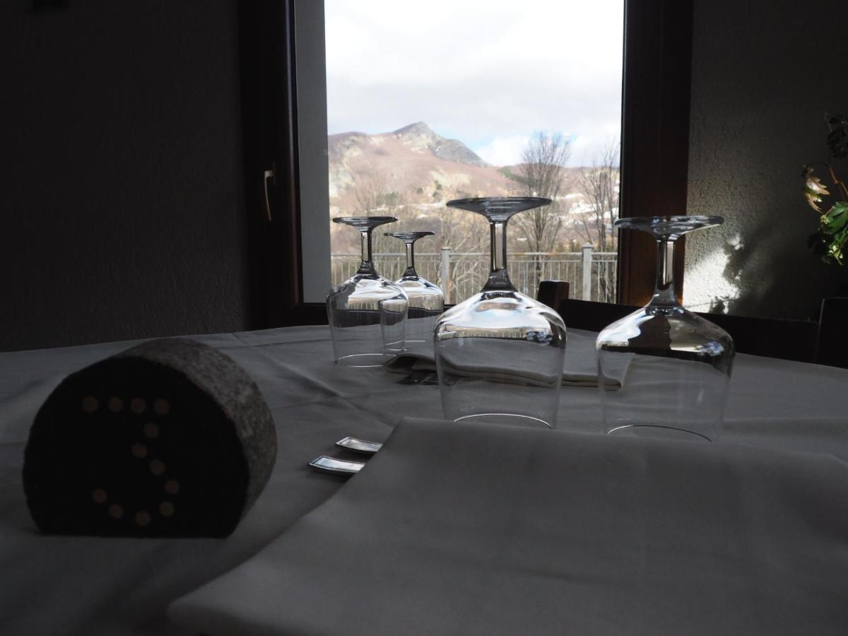 פיאבפלאגו La Buca Delle Fate Ristorante Albergo מראה חיצוני תמונה