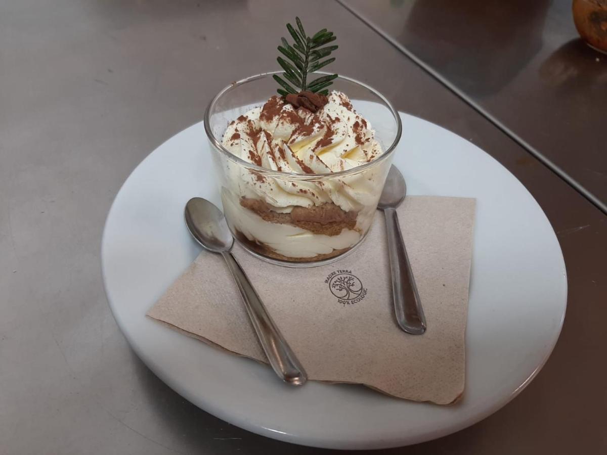 פיאבפלאגו La Buca Delle Fate Ristorante Albergo מראה חיצוני תמונה