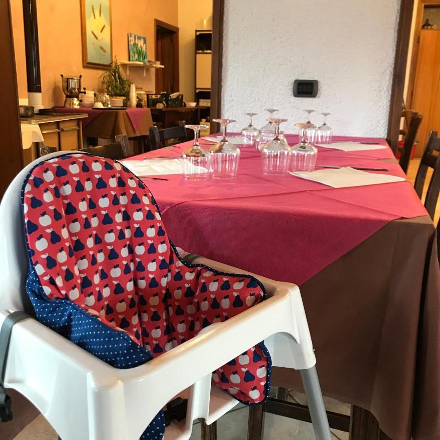 פיאבפלאגו La Buca Delle Fate Ristorante Albergo מראה חיצוני תמונה